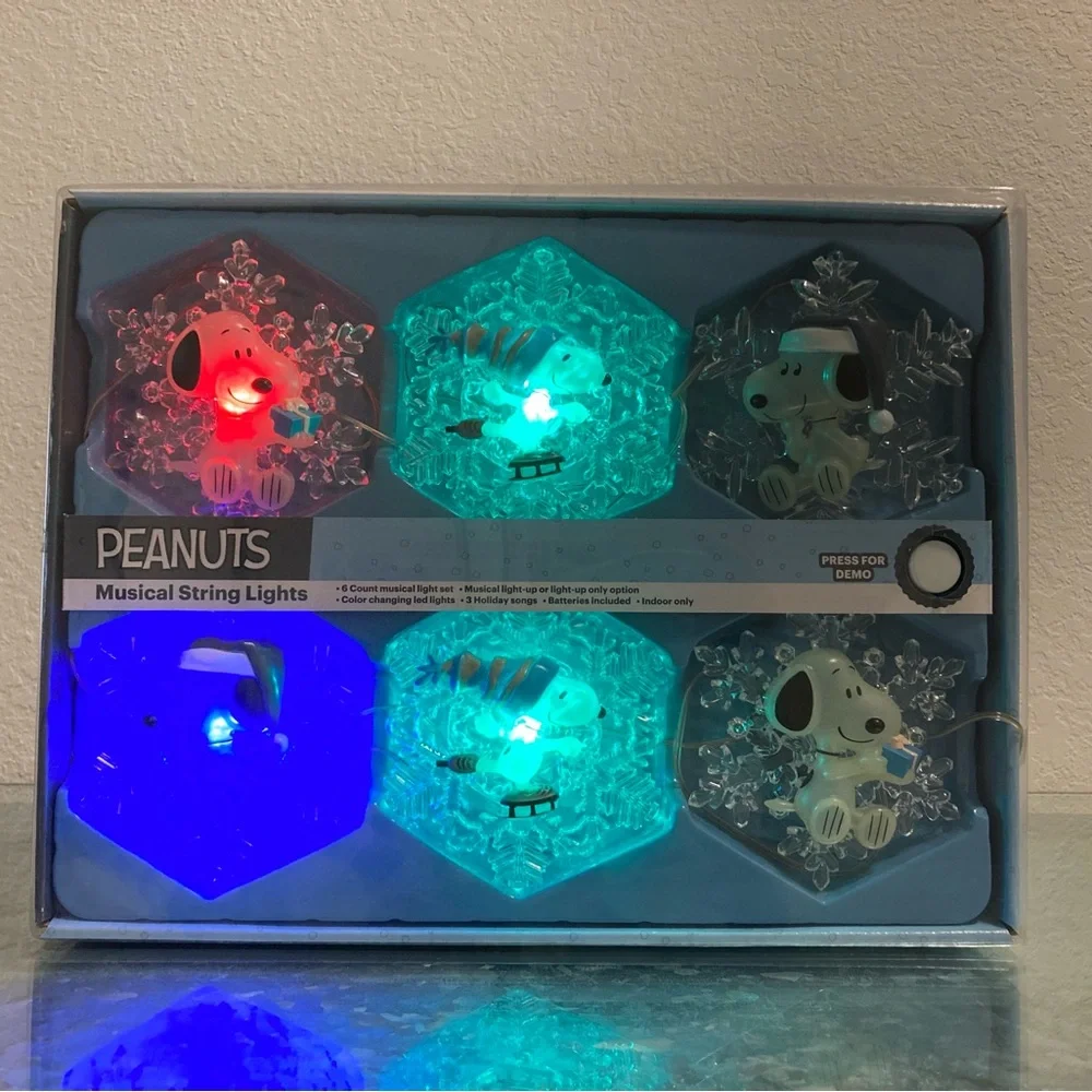 Peanuts Musical String Lights - Picture 9 of 10